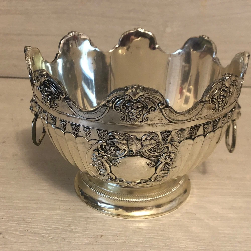 Vintage Silver Plate Ornate Monteith Bowl Lion Handles Gold Wash Interior Read
